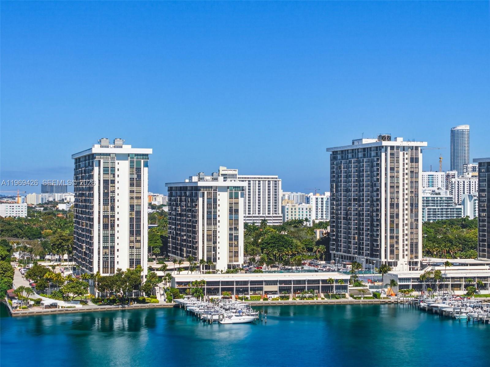 1915 Brickell Ave #1407, Miami FL 33129