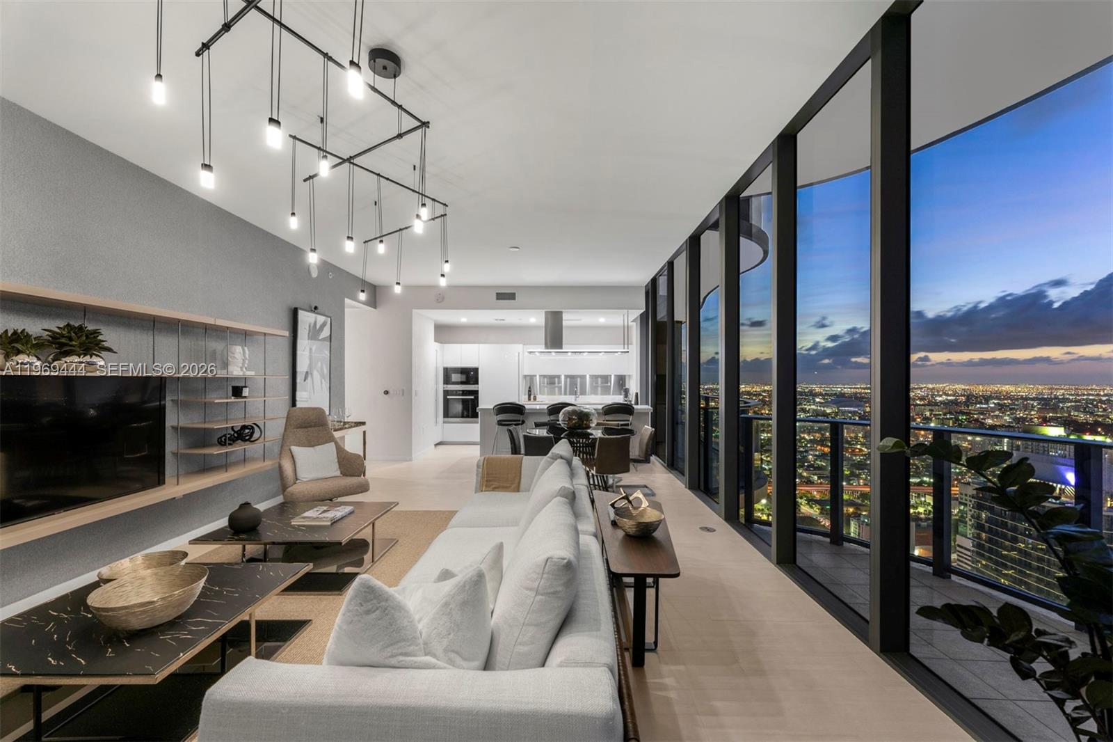 1000 Brickell Plz #PH6108, Miami FL 33131