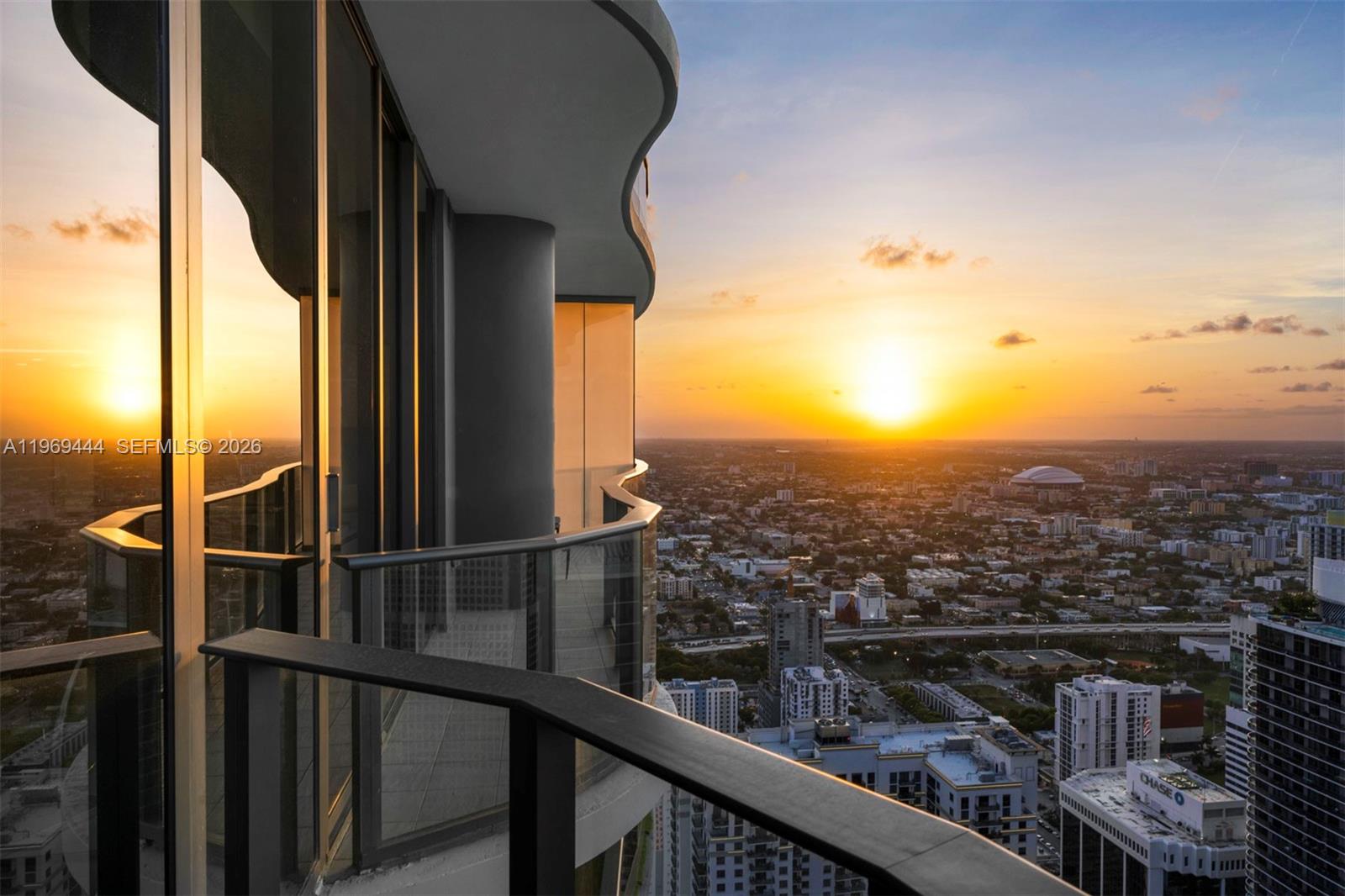 1000 Brickell Plz #PH6108, Miami FL 33131
