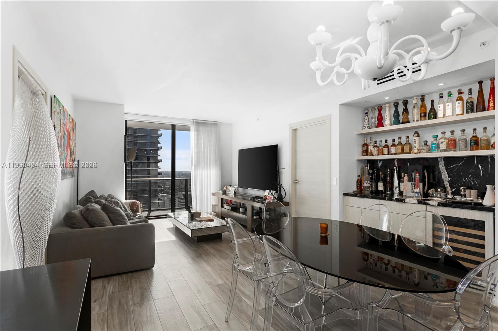 801 S Miami Ave #3310, Miami FL 33130