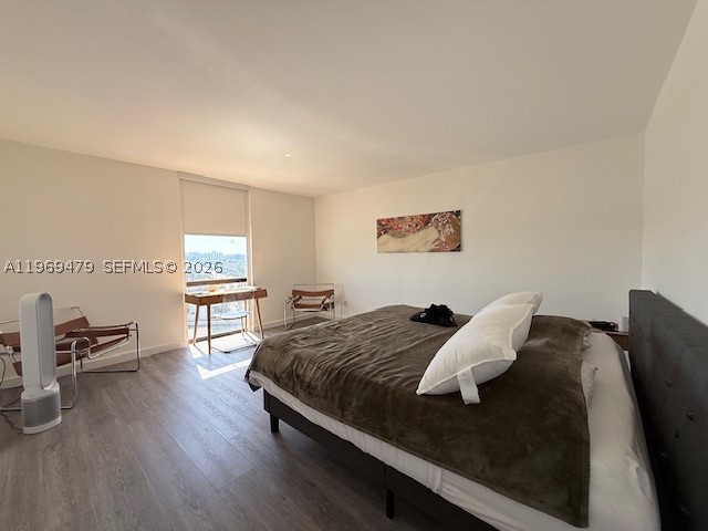 13499 Biscayne Blvd #902, North Miami FL 33181