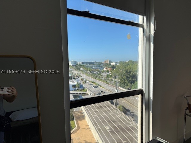 13499 Biscayne Blvd #902, North Miami FL 33181