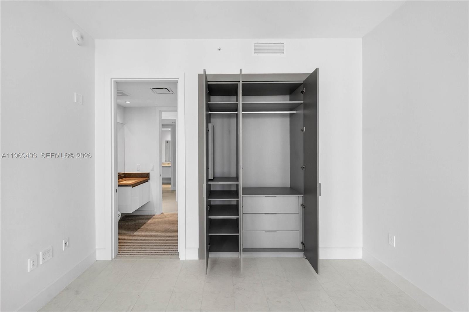700 NE 26th Ter #1406, Miami FL 33137