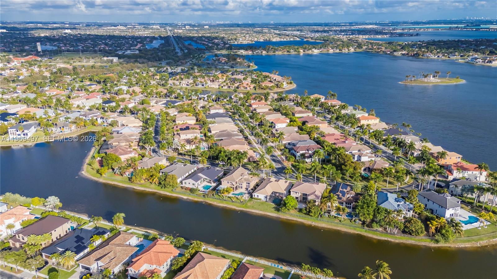 3240 SW 190th Ave, Miramar FL 33029