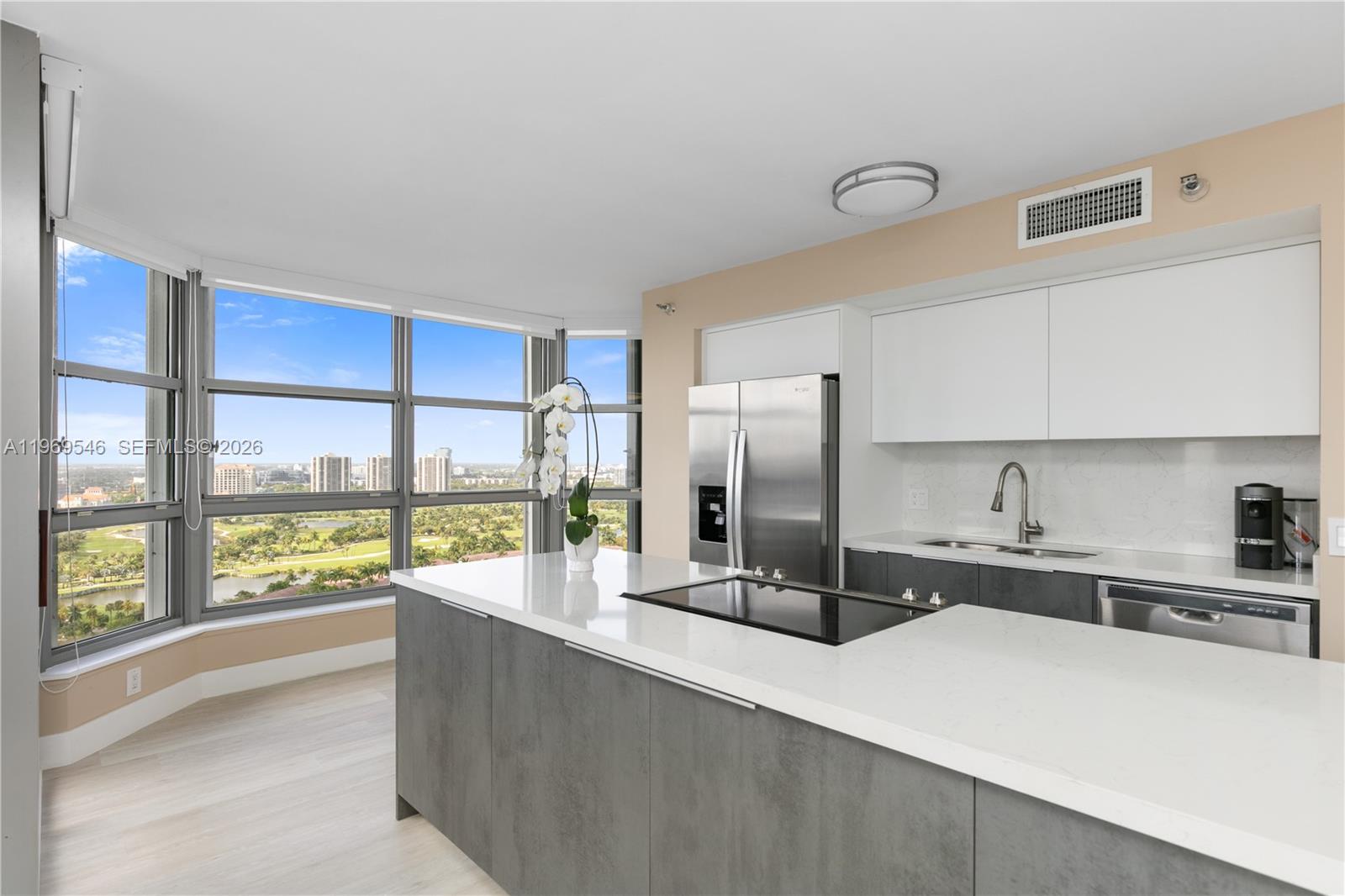 3500 Mystic Pointe Dr #2603, Aventura FL 33180