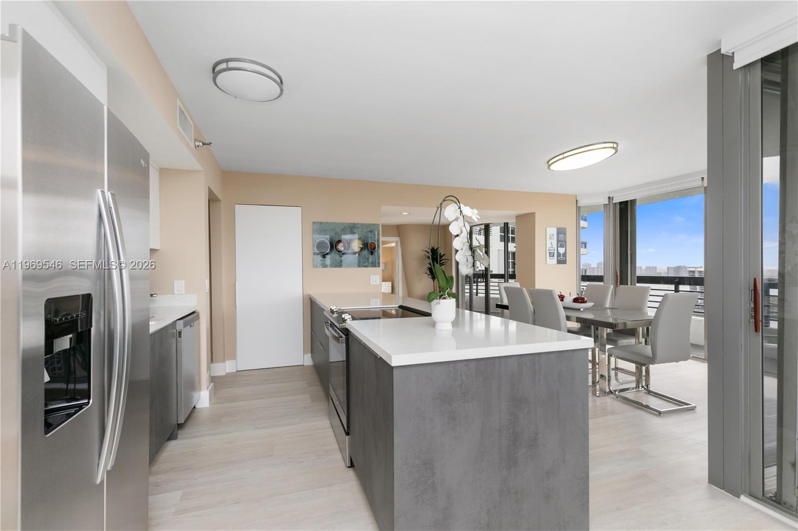 3500 Mystic Pointe Dr #2603, Aventura FL 33180