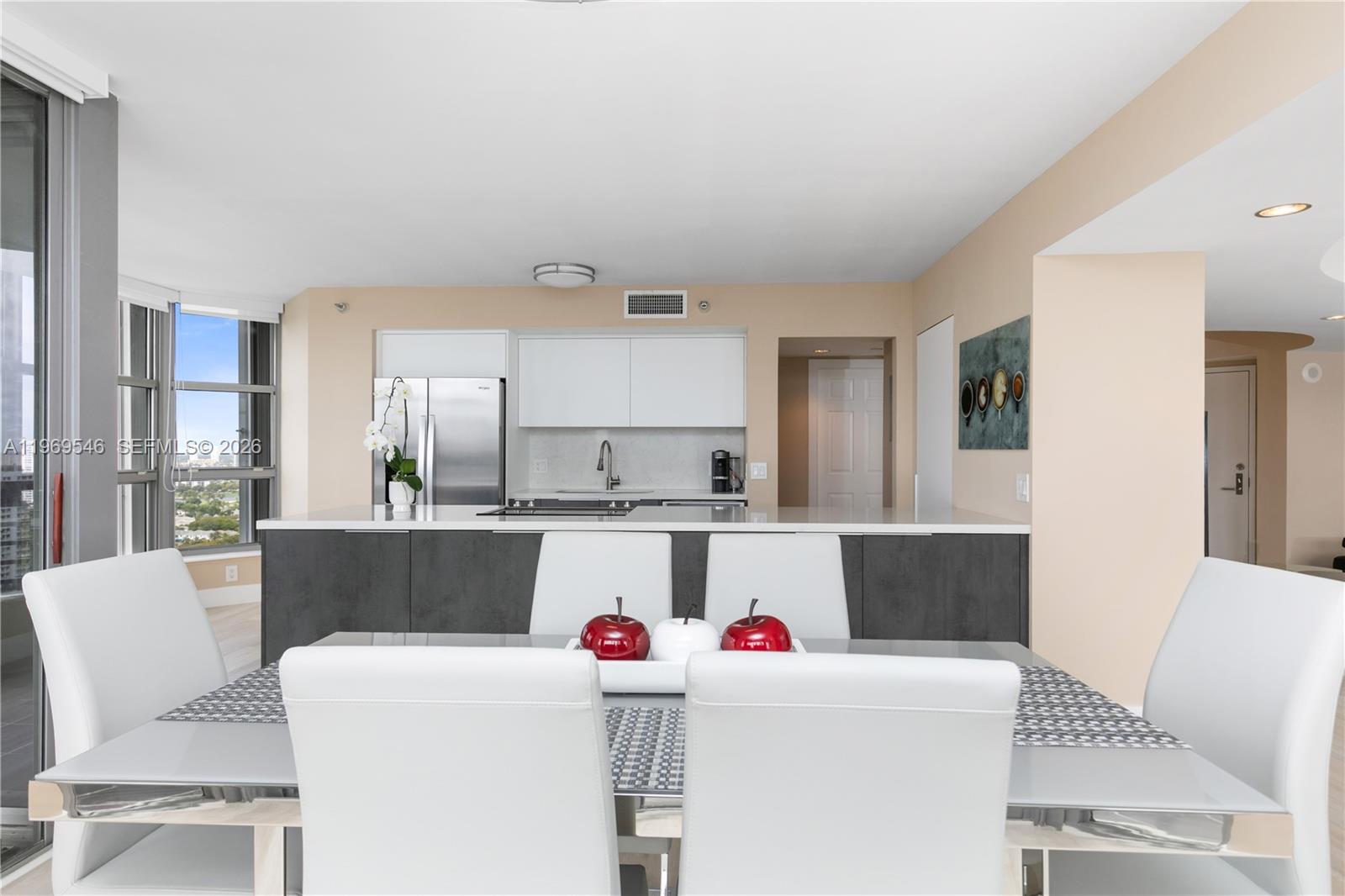 3500 Mystic Pointe Dr #2603, Aventura FL 33180