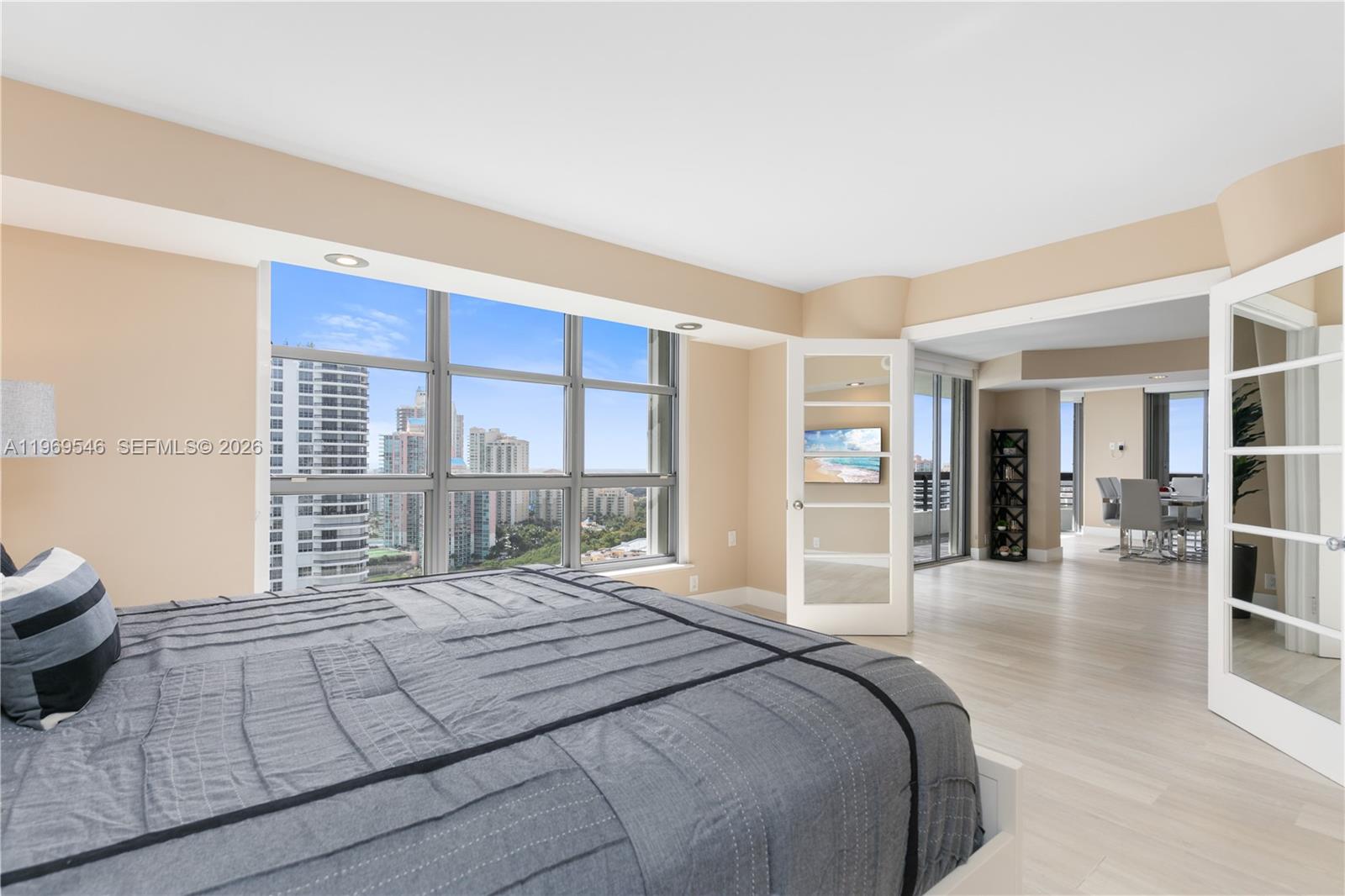 3500 Mystic Pointe Dr #2603, Aventura FL 33180