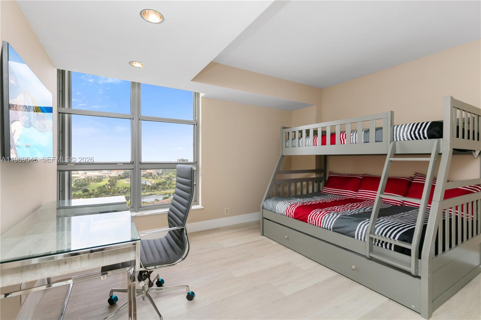 3500 Mystic Pointe Dr #2603, Aventura FL 33180