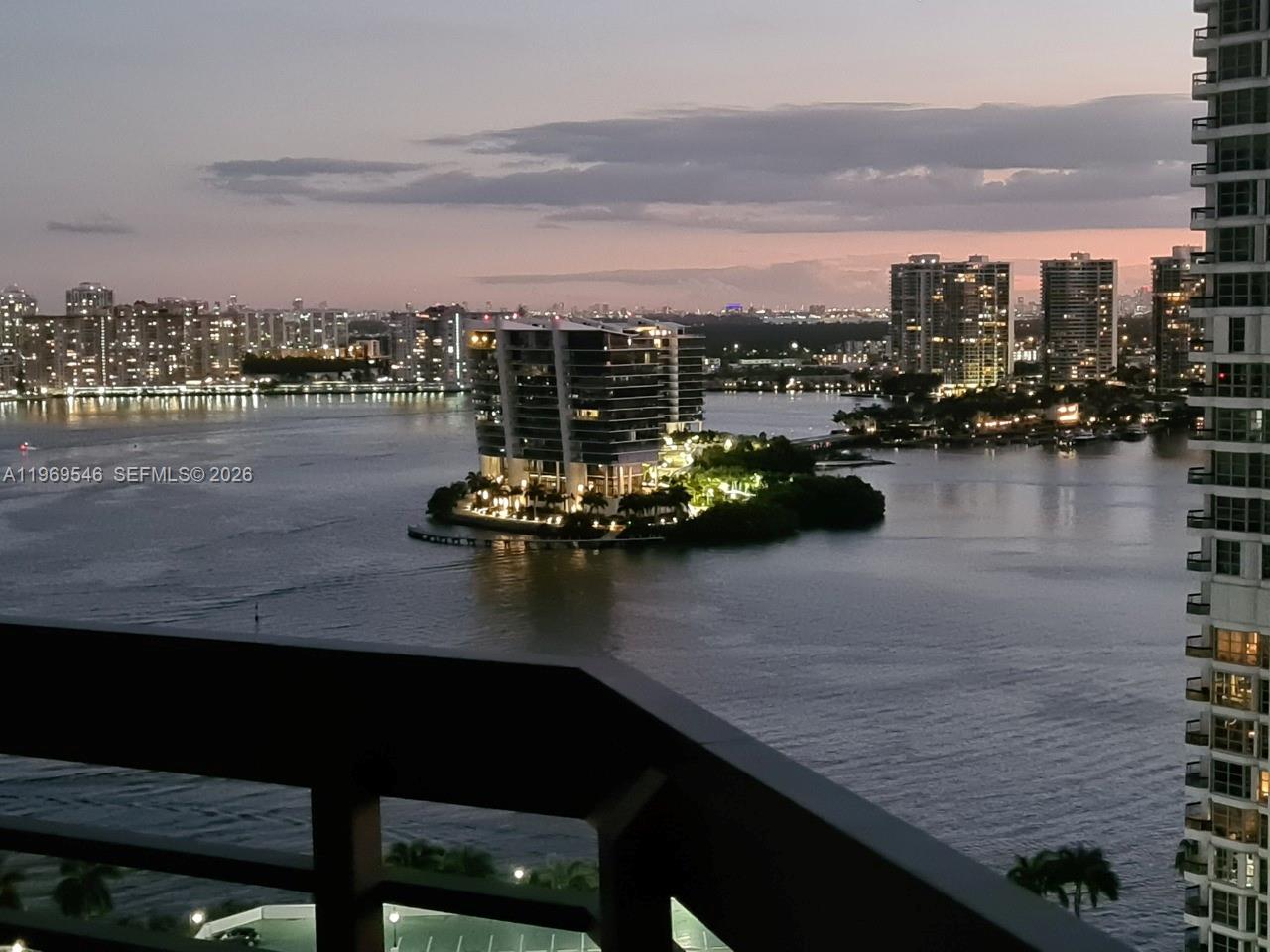 3500 Mystic Pointe Dr #2603, Aventura FL 33180