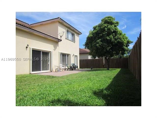 9468 SW 221st Ln, Cutler Bay FL 33190