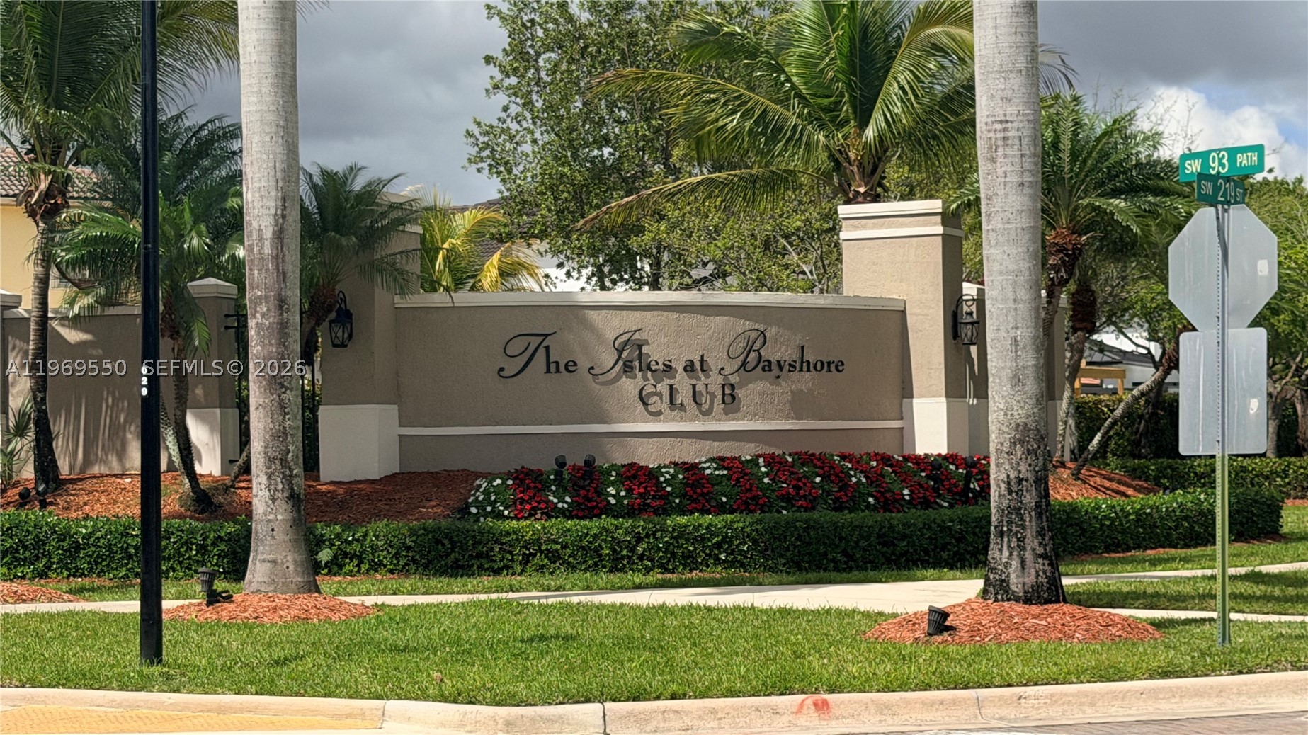 9468 SW 221st Ln, Cutler Bay FL 33190