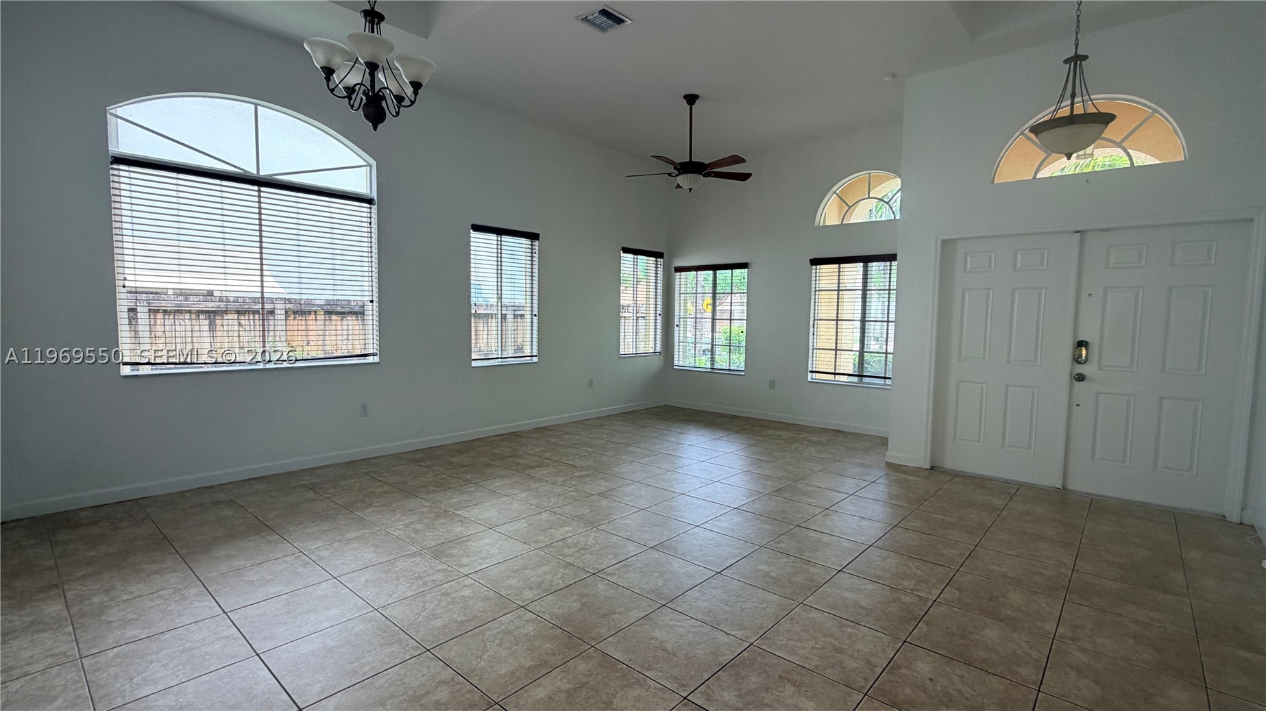 9468 SW 221st Ln, Cutler Bay FL 33190
