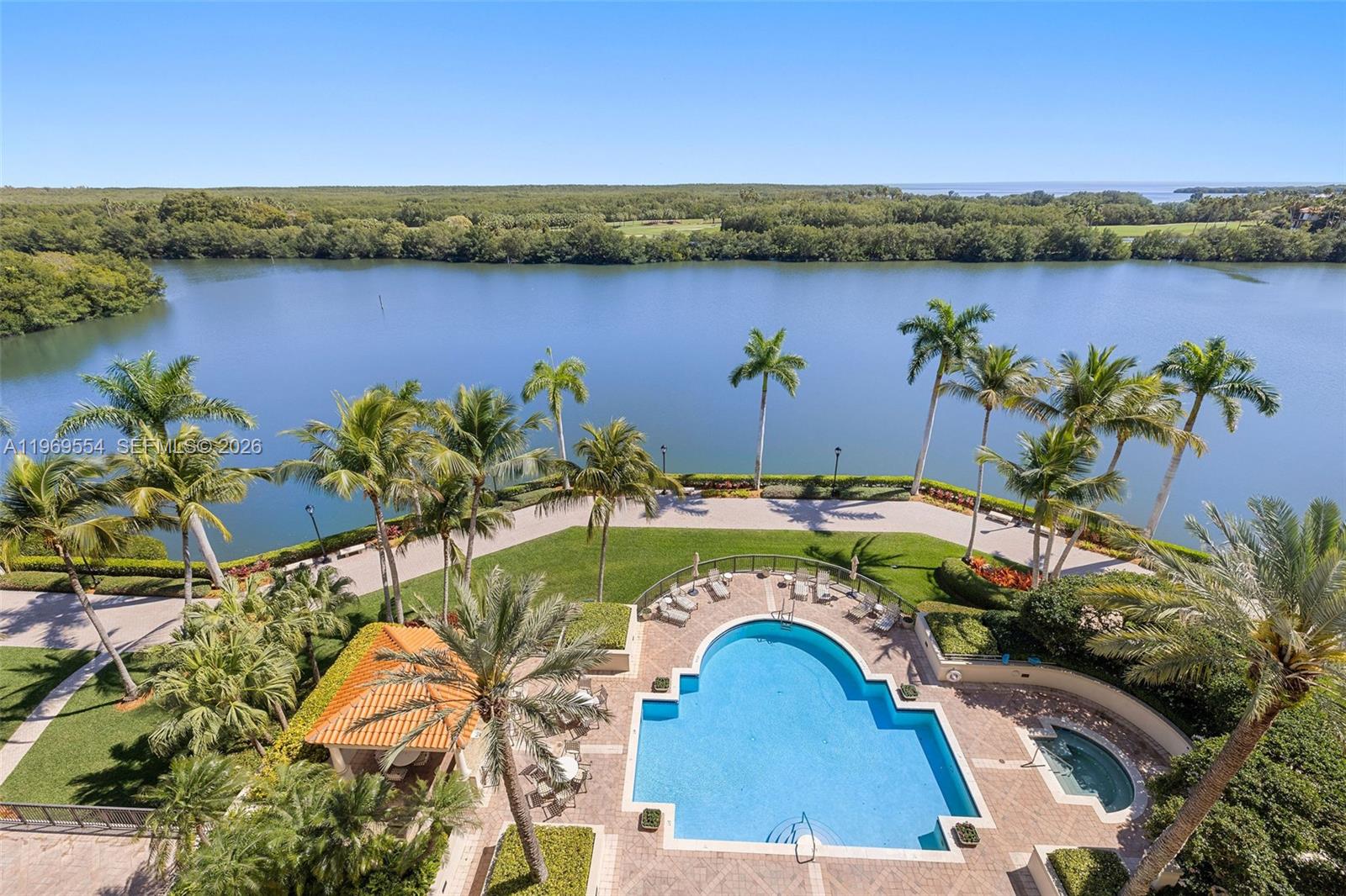 13627 Deering Bay Dr #702, Coral Gables FL 33158