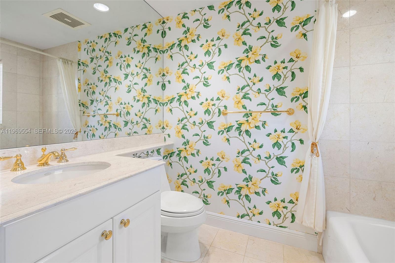 13627 Deering Bay Dr #702, Coral Gables FL 33158