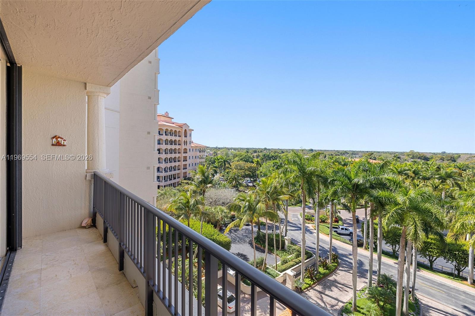 13627 Deering Bay Dr #702, Coral Gables FL 33158