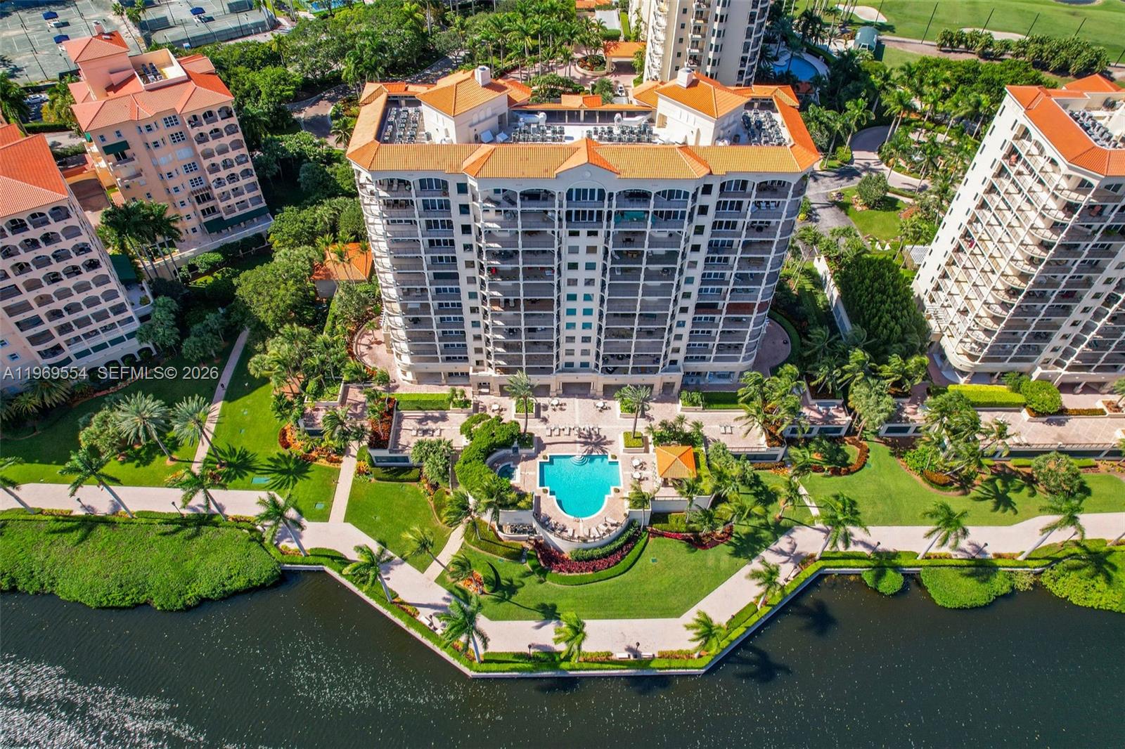 13627 Deering Bay Dr #702, Coral Gables FL 33158
