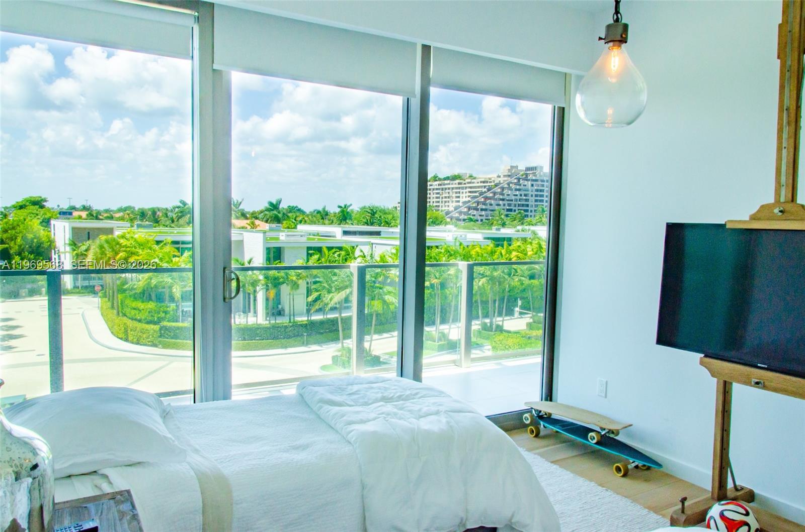 350 Ocean Dr #406N, Key Biscayne FL 33149