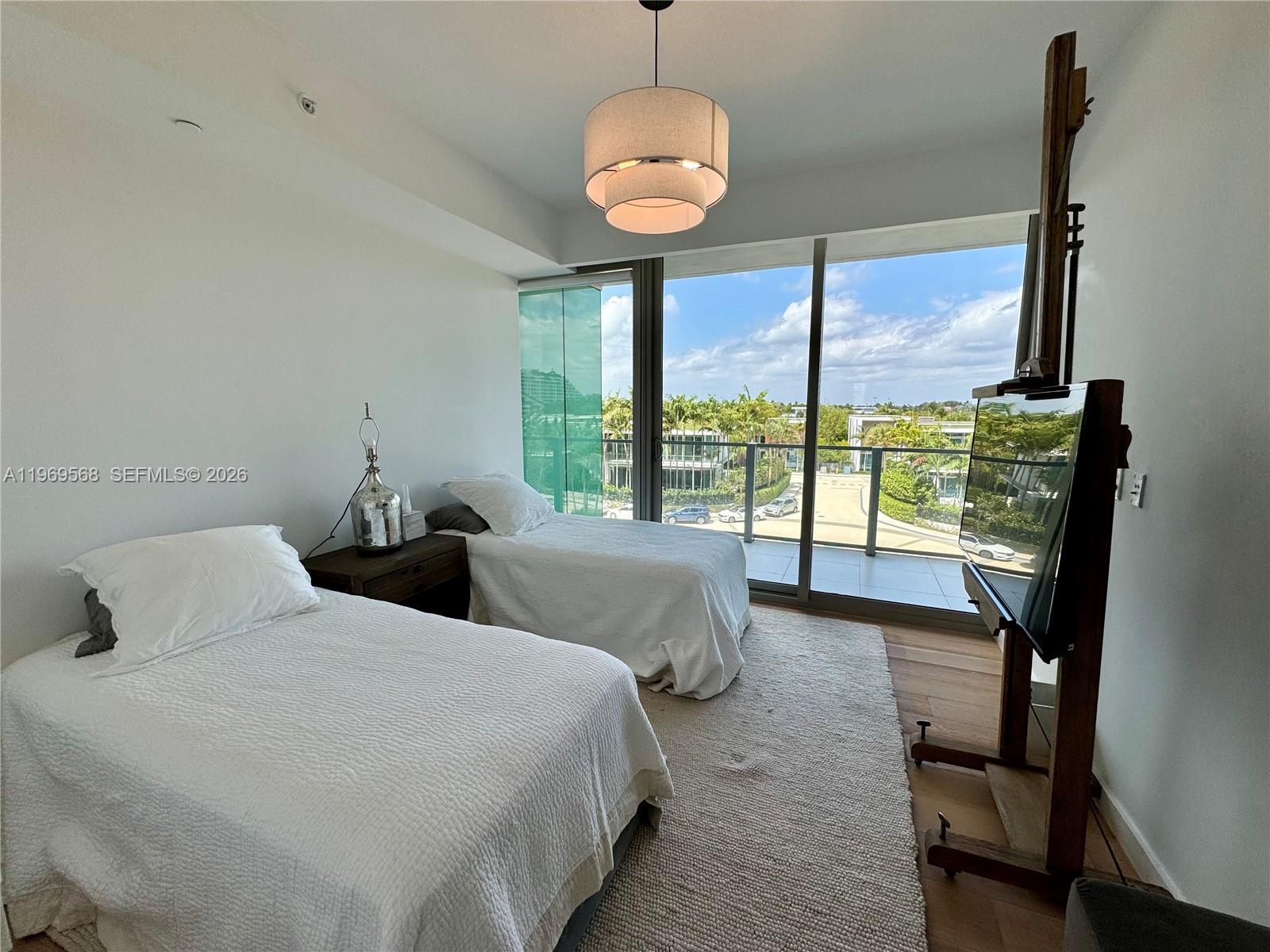 350 Ocean Dr #406N, Key Biscayne FL 33149