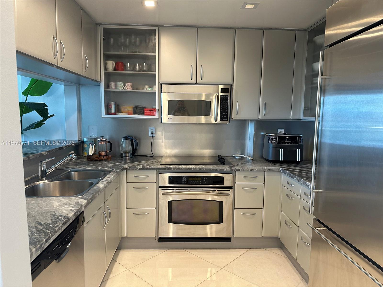 540 West Ave #1912, Miami Beach FL 33139