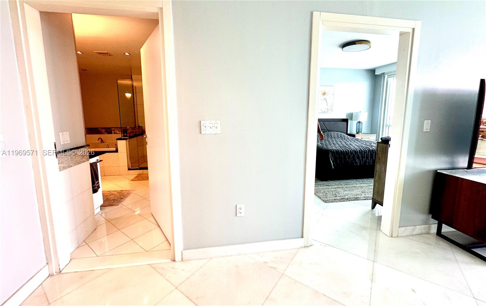 540 West Ave #1912, Miami Beach FL 33139