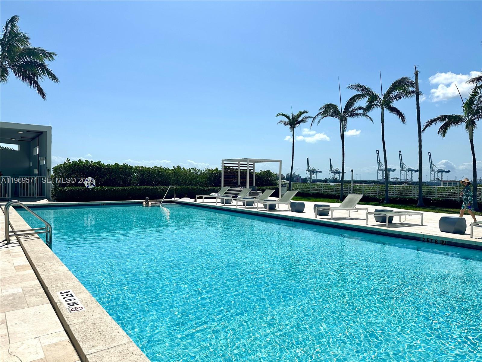 540 West Ave #1912, Miami Beach FL 33139