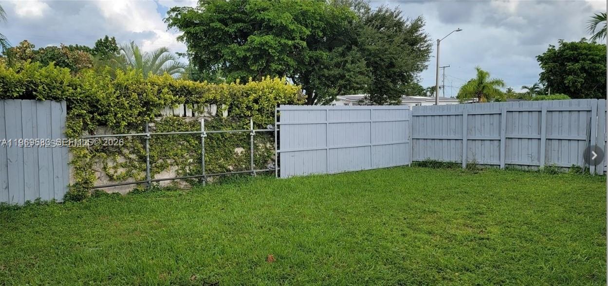 10835 SW 41st Ter, Miami FL 33165