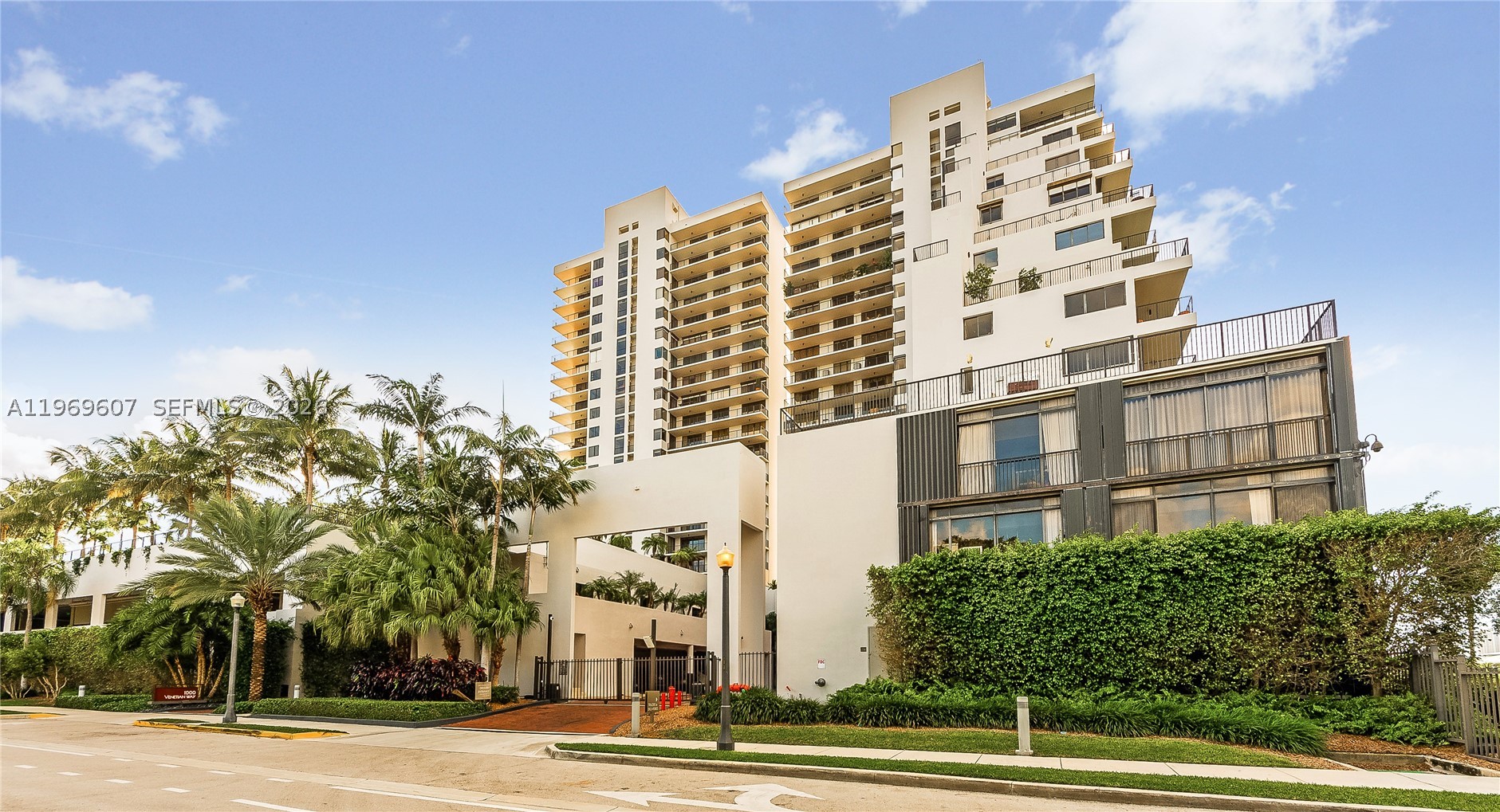 1000 Venetian Way #301, Miami FL 33139