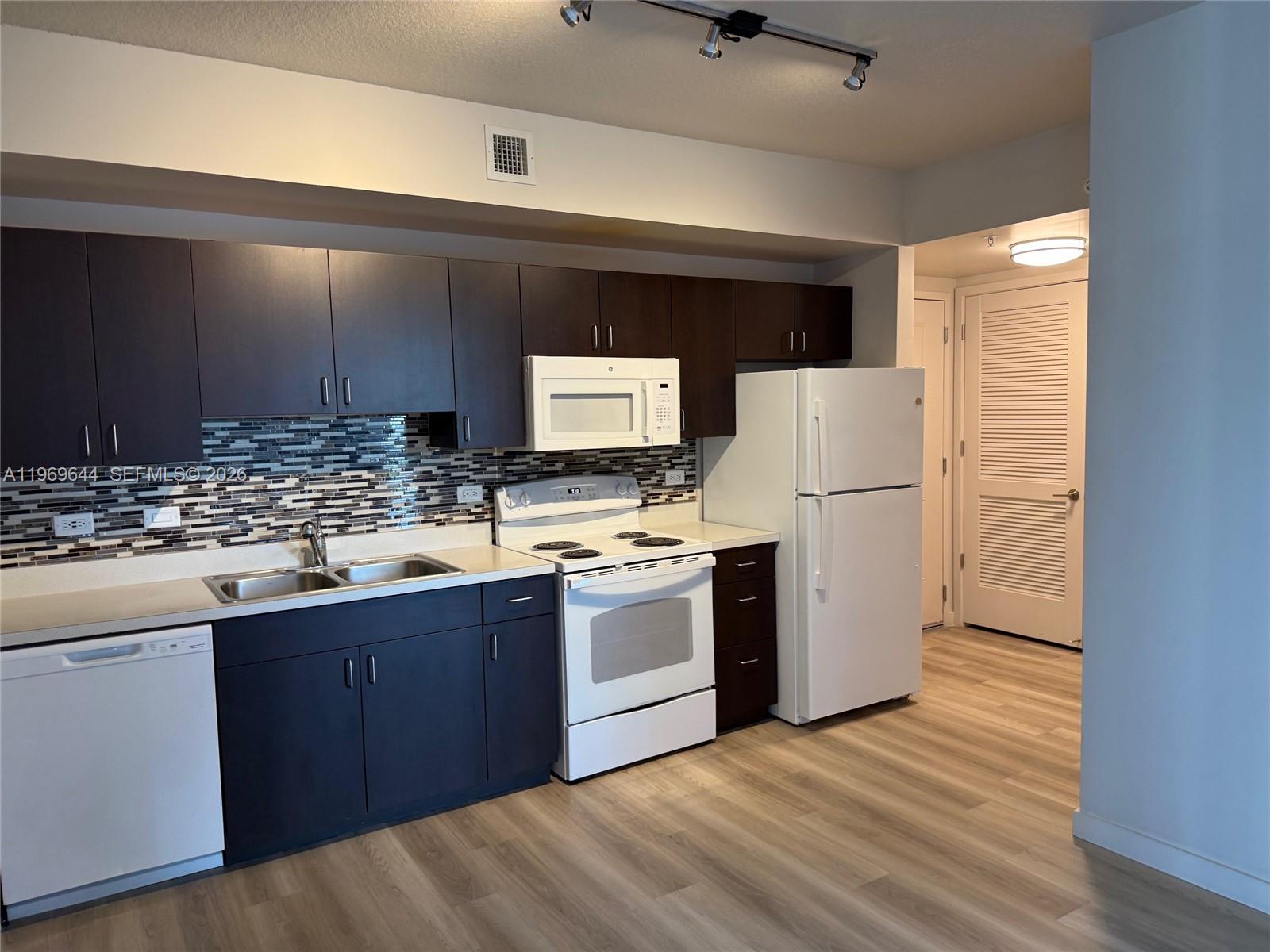 437 SW 4th Avenue #516, Fort Lauderdale FL 33315