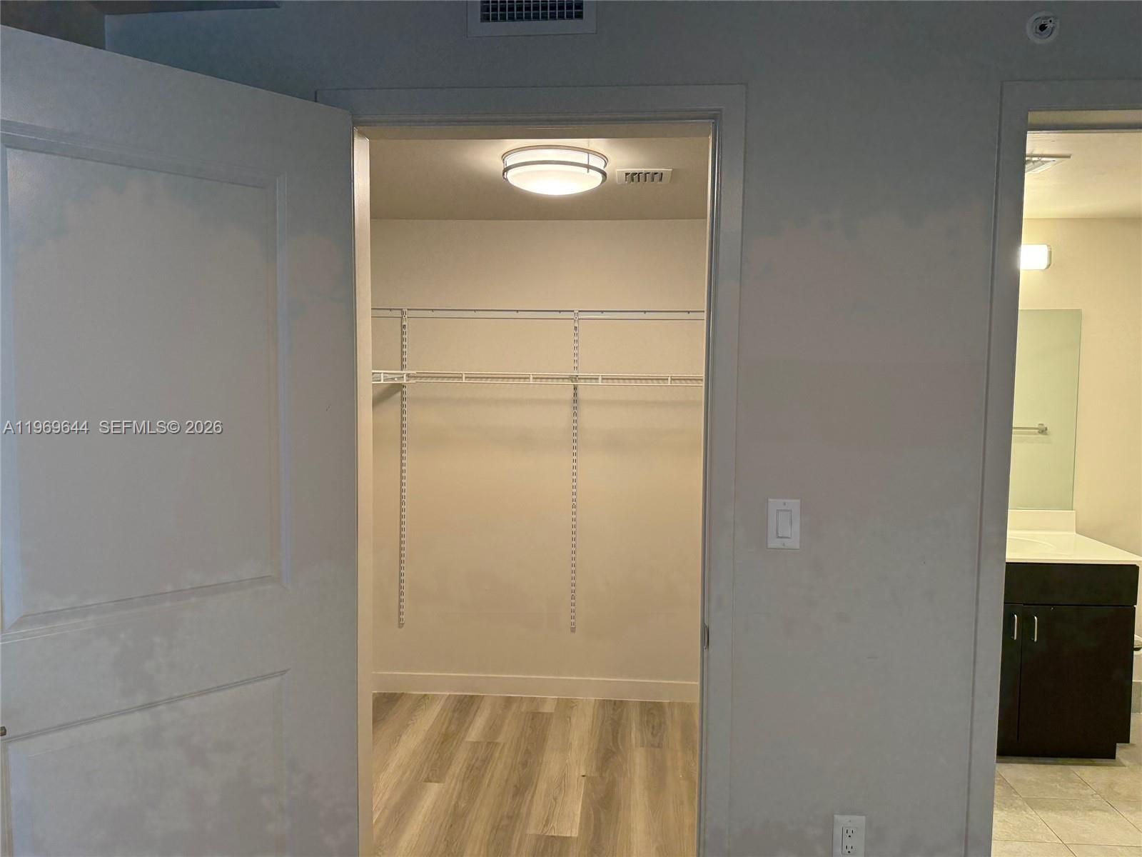 437 SW 4th Avenue #516, Fort Lauderdale FL 33315