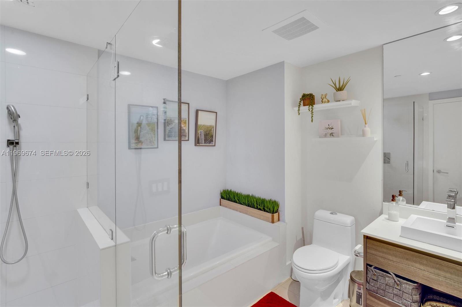 1100 S Miami Ave #3508, Miami FL 33130