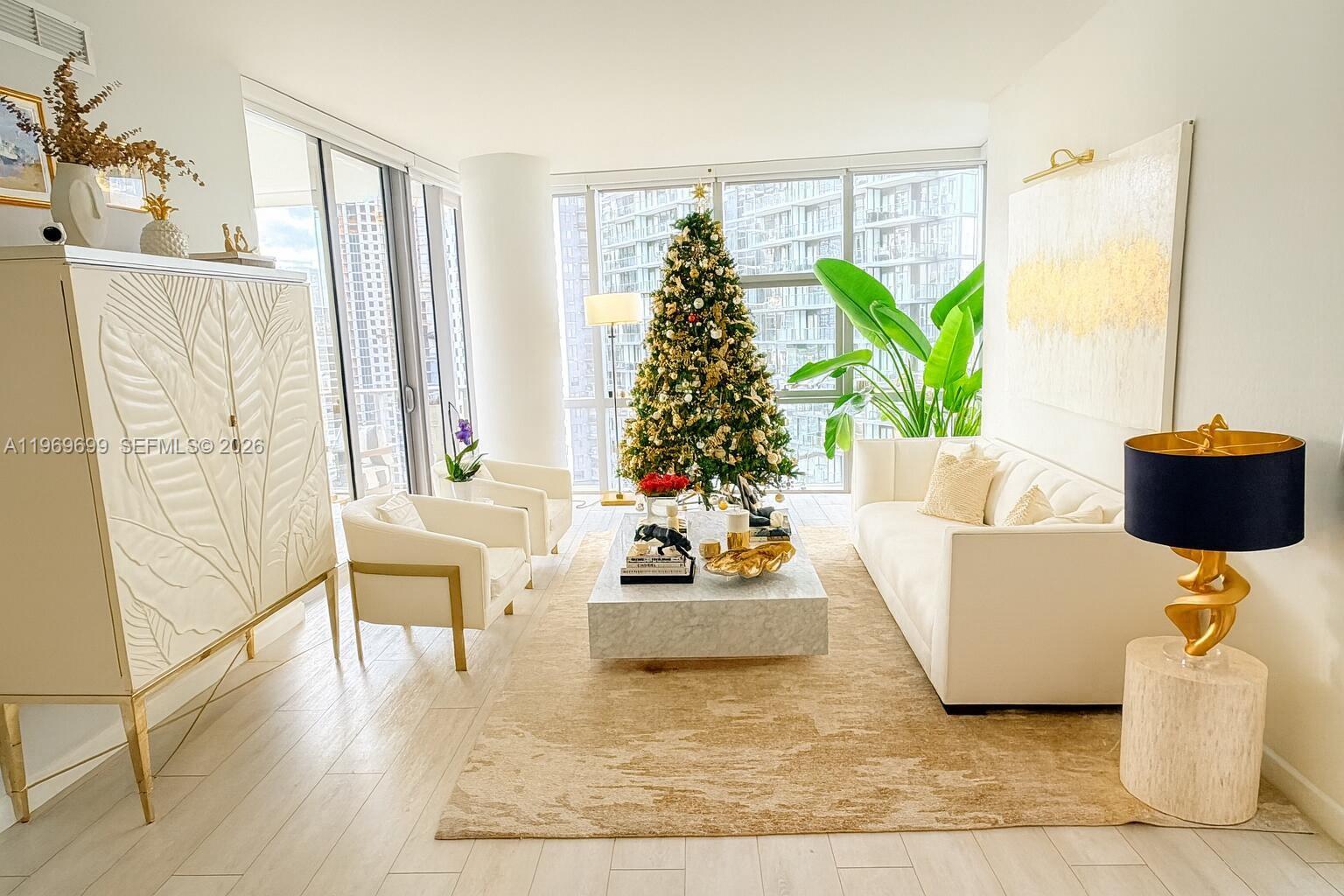 851 NE 1st Ave #2212, Miami FL 33132