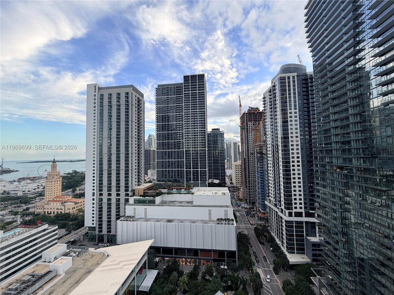 851 NE 1st Ave #2212, Miami FL 33132