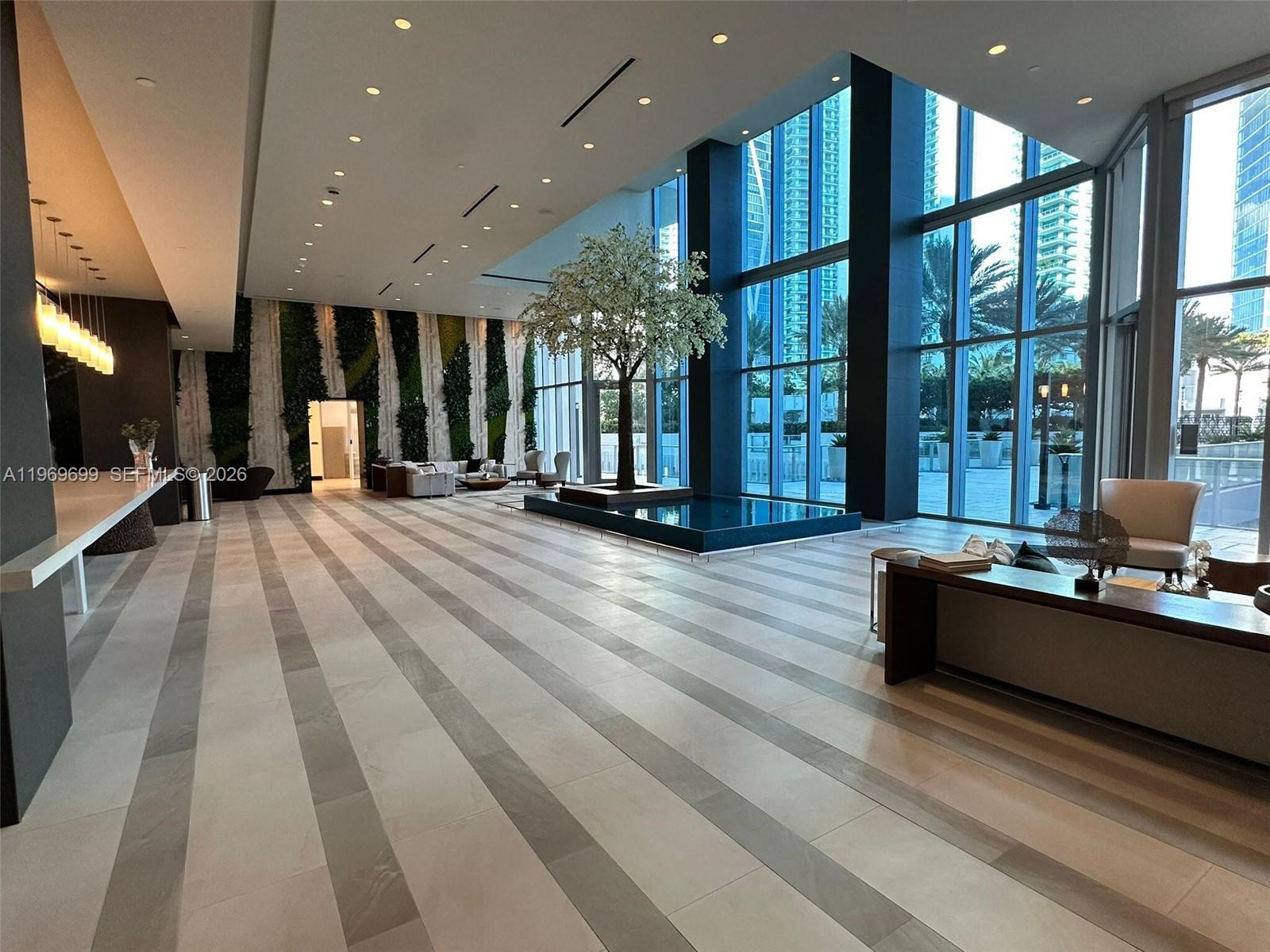 851 NE 1st Ave #2212, Miami FL 33132