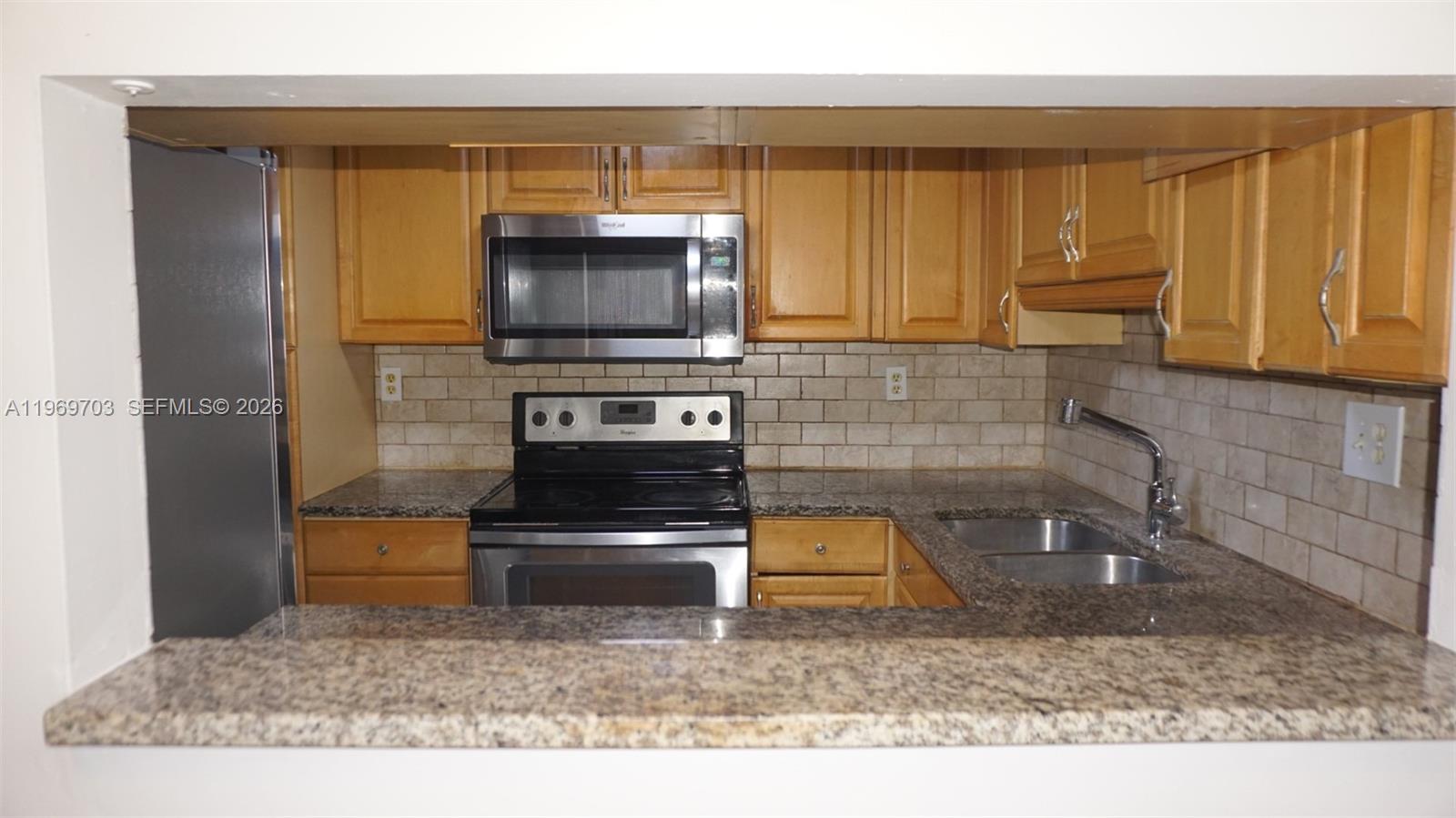 995 SW 84th Ave #218, Miami FL 33144