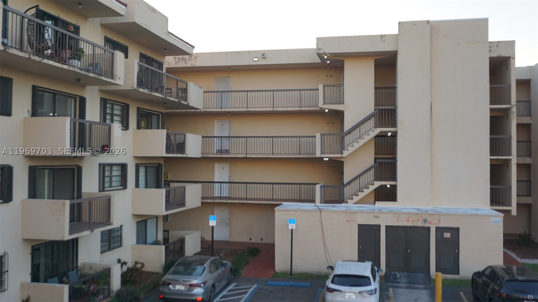 995 SW 84th Ave #218, Miami FL 33144