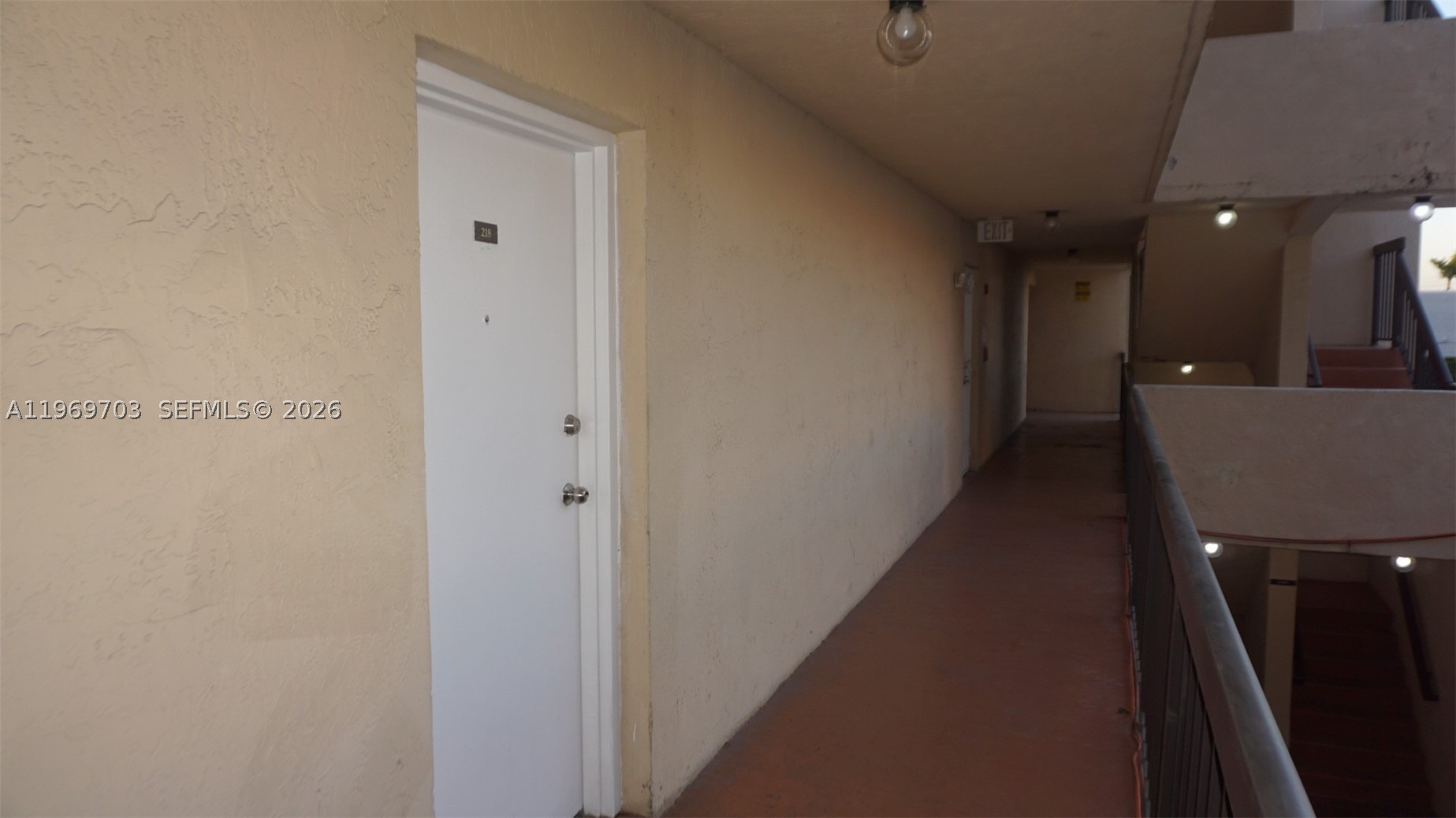 995 SW 84th Ave #218, Miami FL 33144