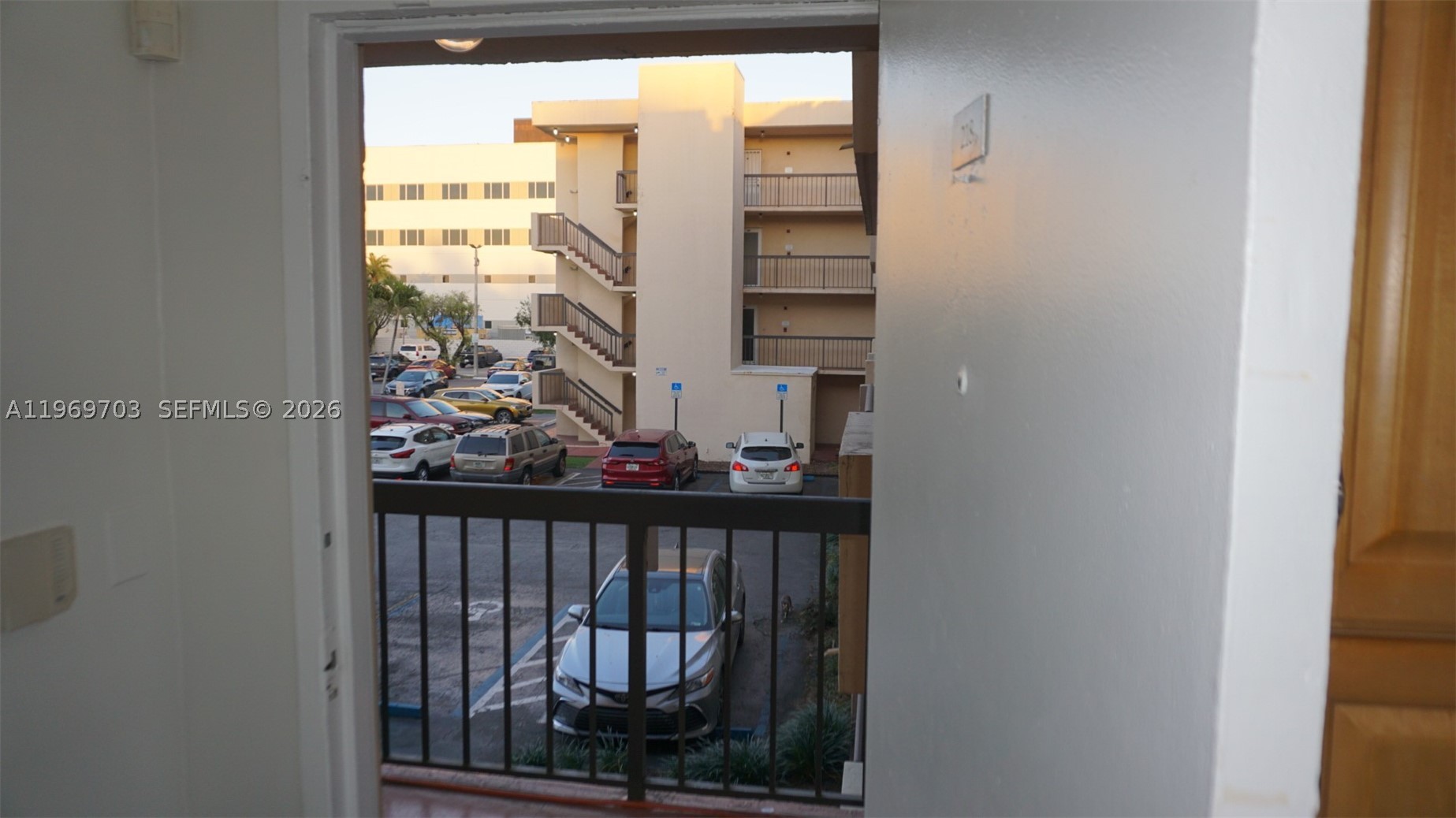 995 SW 84th Ave #218, Miami FL 33144