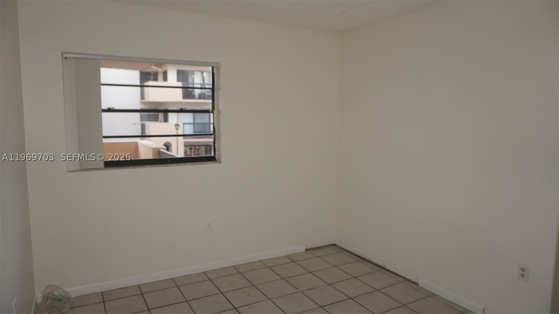 995 SW 84th Ave #218, Miami FL 33144