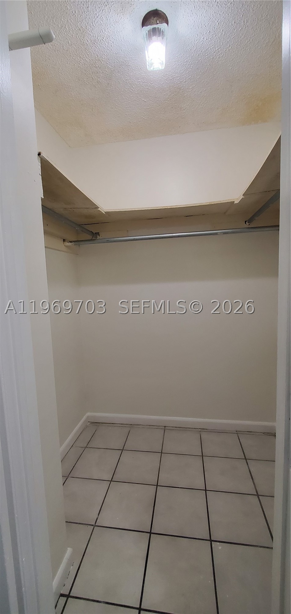 995 SW 84th Ave #218, Miami FL 33144