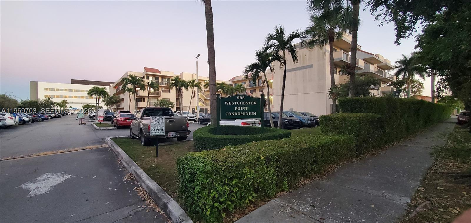 995 SW 84th Ave #218, Miami FL 33144