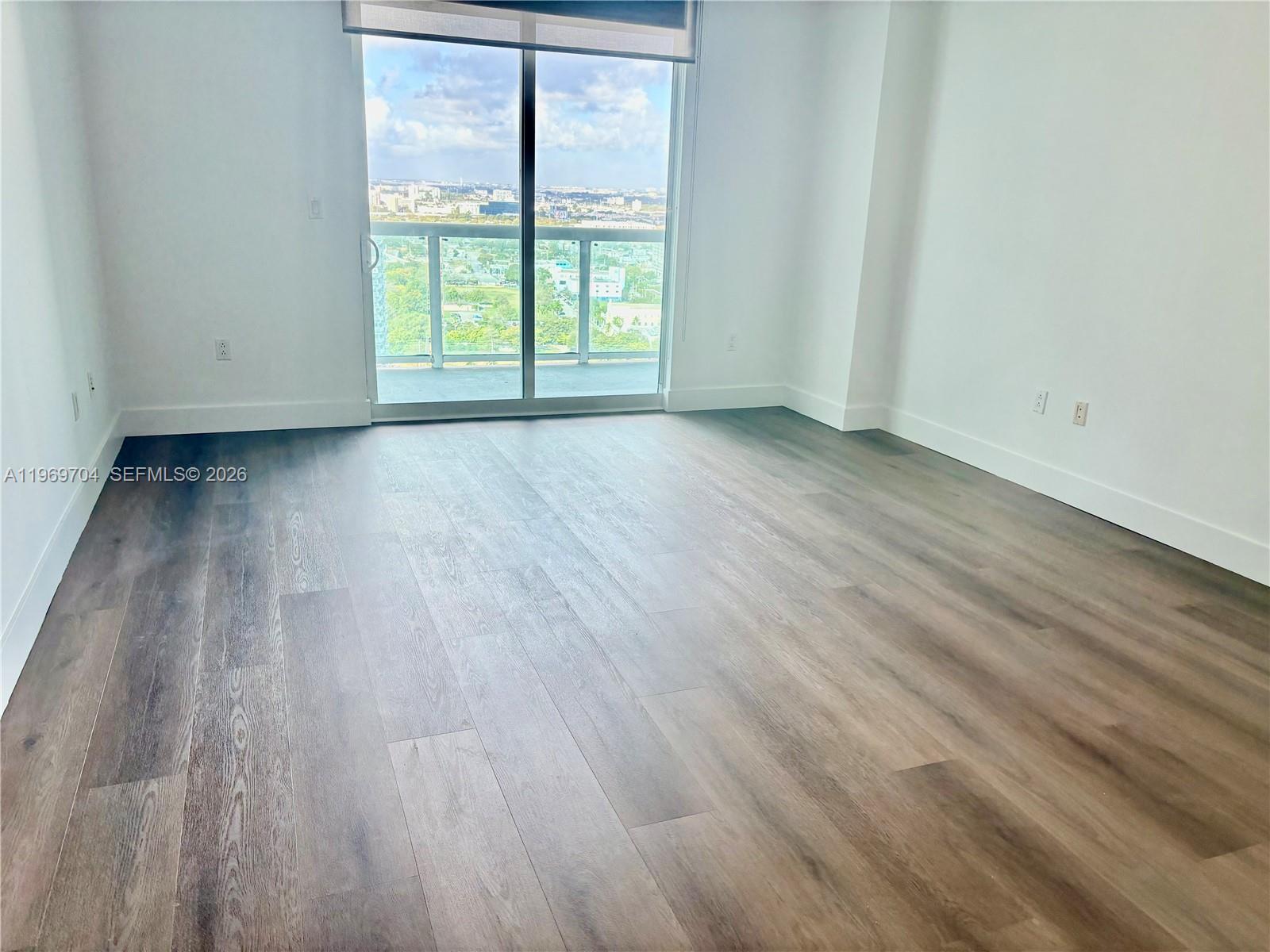 1800 N BAYSHORE DR #2904, Miami FL 33132