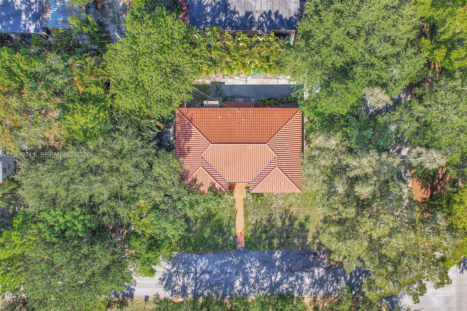 11919 NE 8th av, Biscayne Park FL 33161