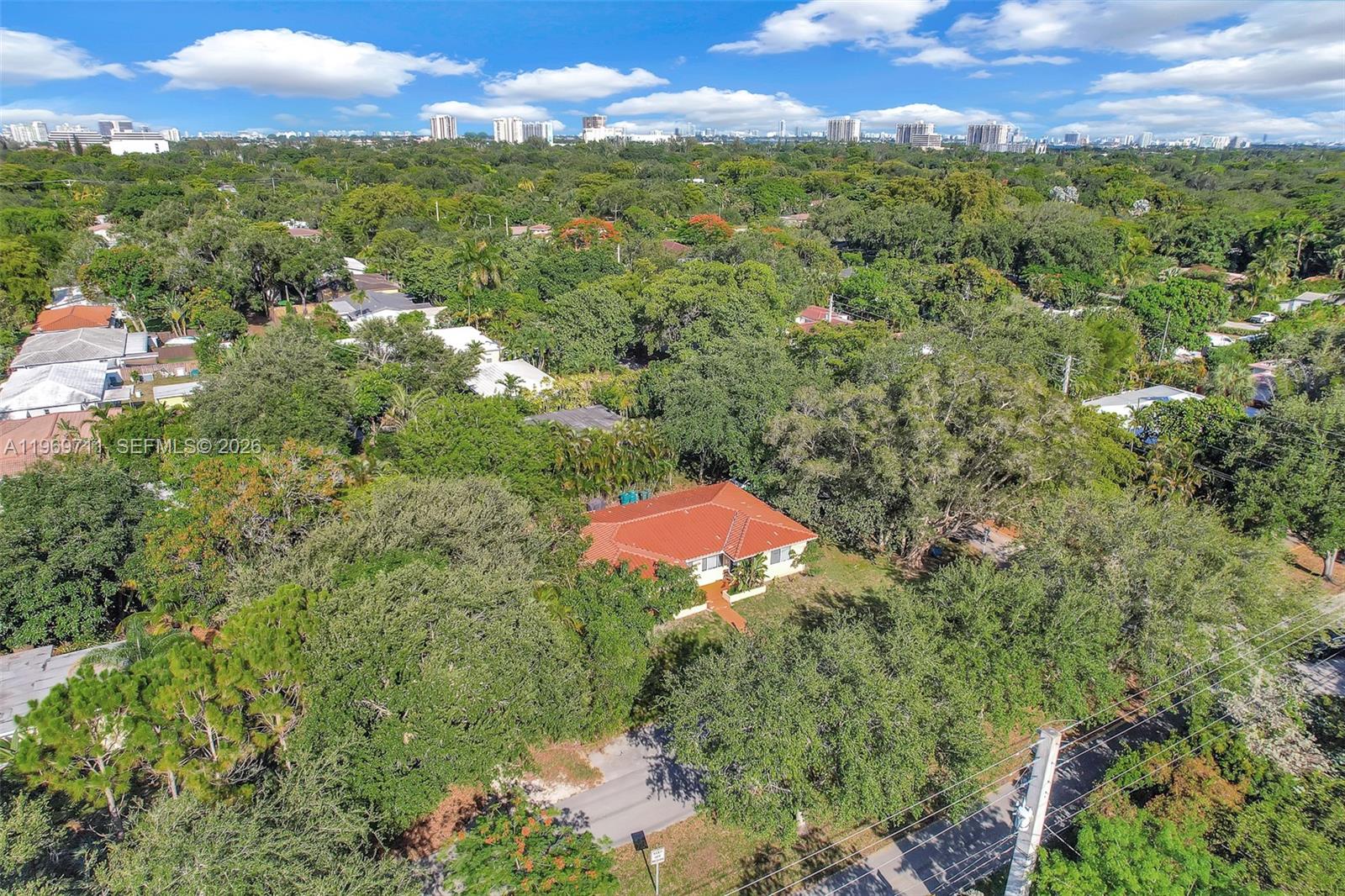 11919 NE 8th av, Biscayne Park FL 33161
