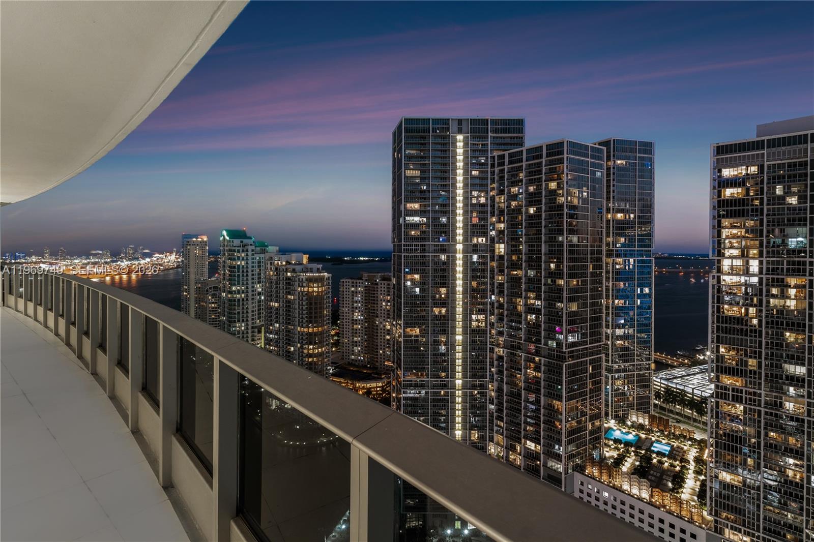 200 Biscayne Boulevard Way #4304, Miami FL 33131