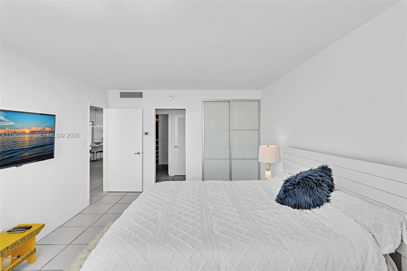 5161 Collins Ave #1017, Miami Beach FL 33140
