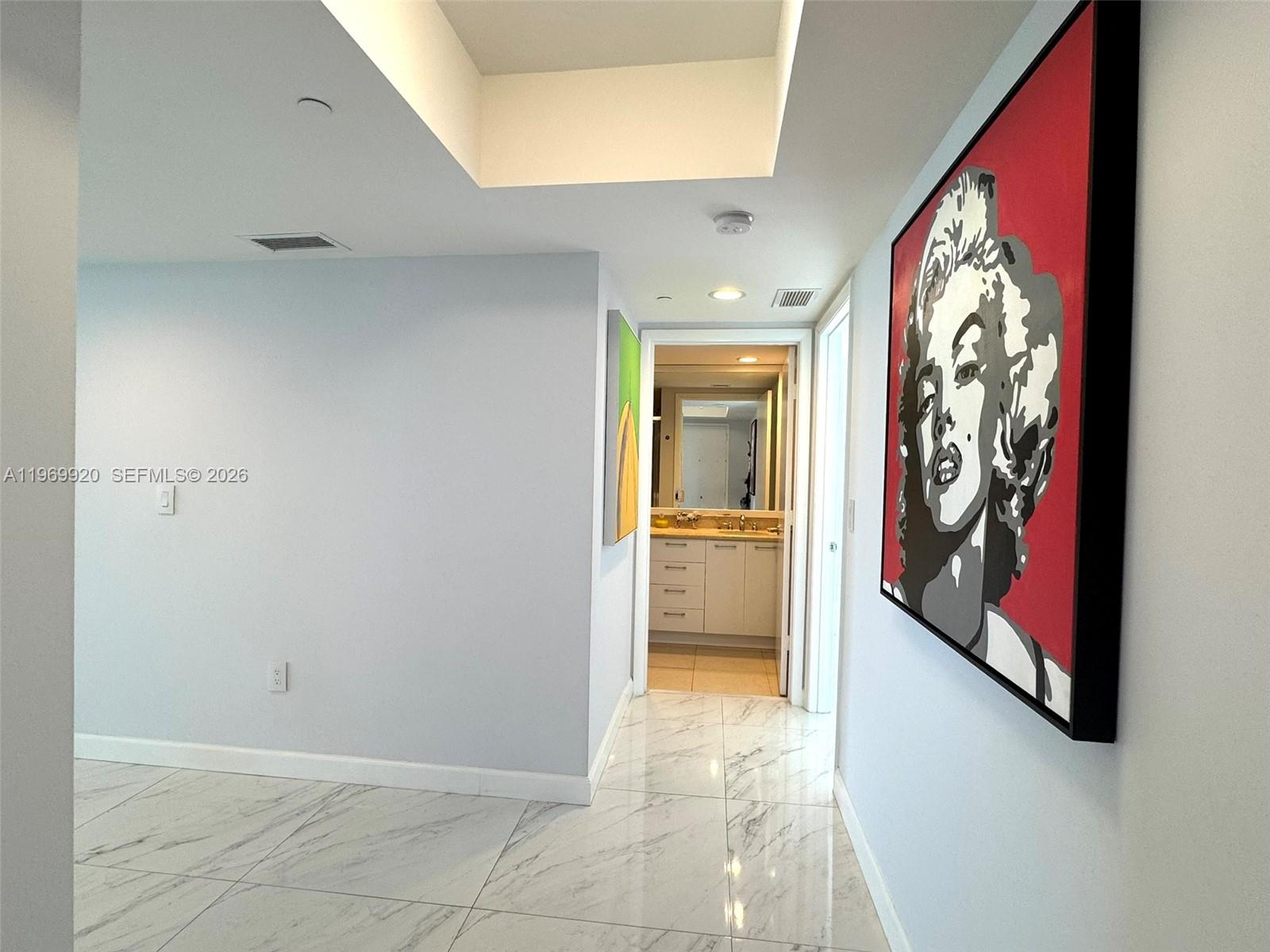 50 Biscayne Blvd #4710, Miami FL 33132