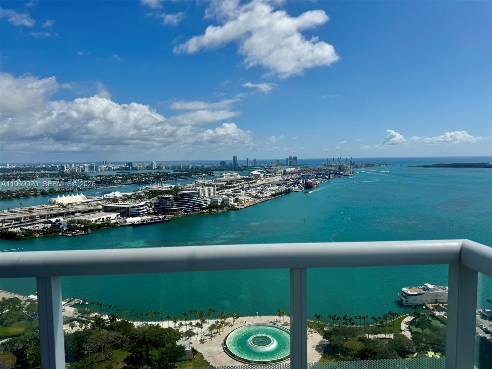 50 Biscayne Blvd #4710, Miami FL 33132