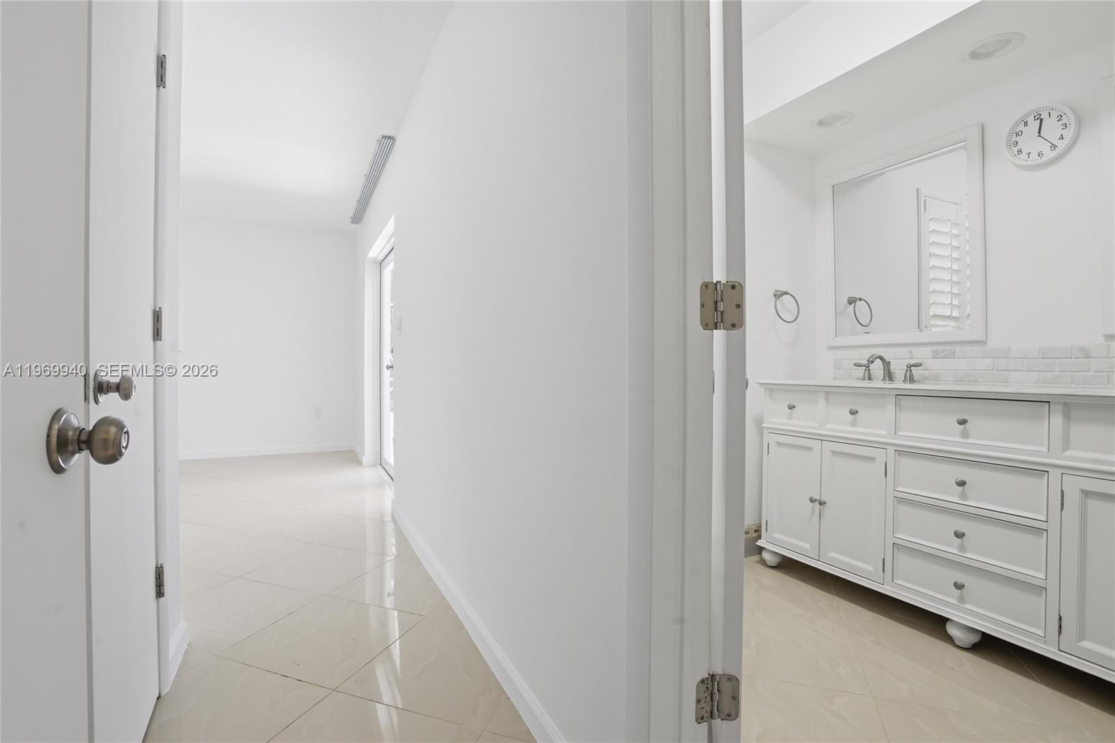 14721 SW 67th Ave, Coral Gables FL 33158