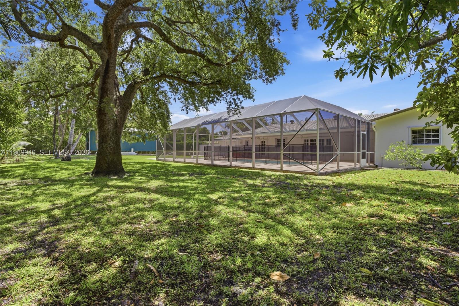 14721 SW 67th Ave, Coral Gables FL 33158